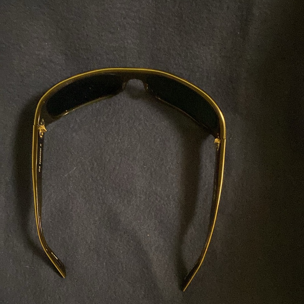 Tortoiseshell Shield Sunglasses with Green Lenses - Picture 5 of 8